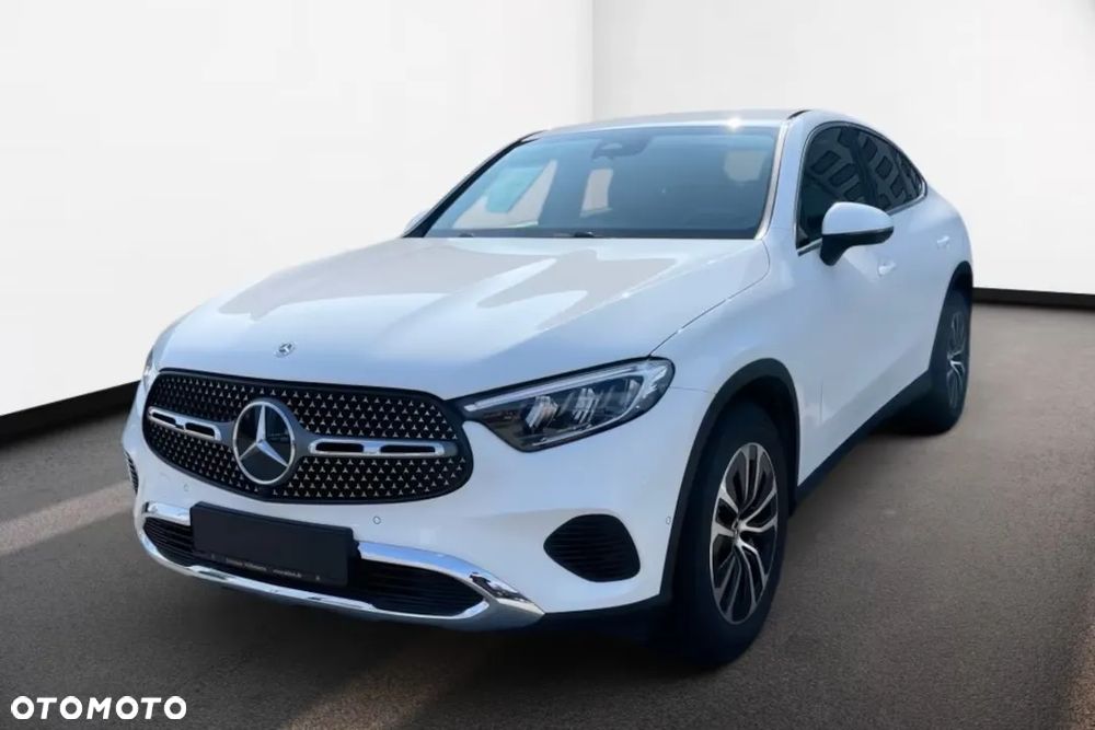 Mercedes-Benz GLC 200 4Matic 9G-TRONIC Edition Avantgarde - 8
