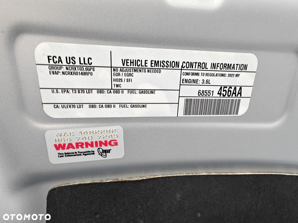Chrysler Pacifica - 25