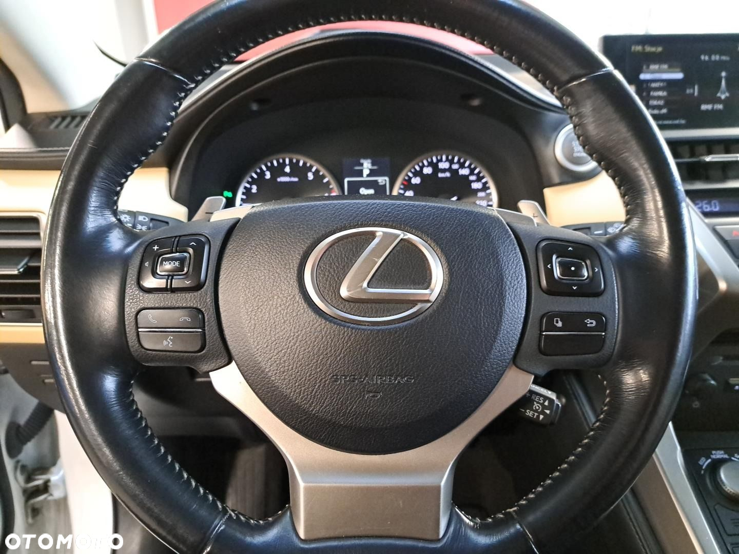 Lexus NX 200t Comfort AWD - 19