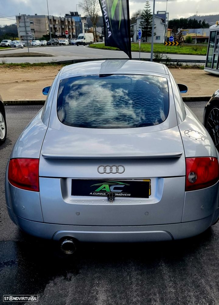 Audi TT Coupé 1.8 T - 17