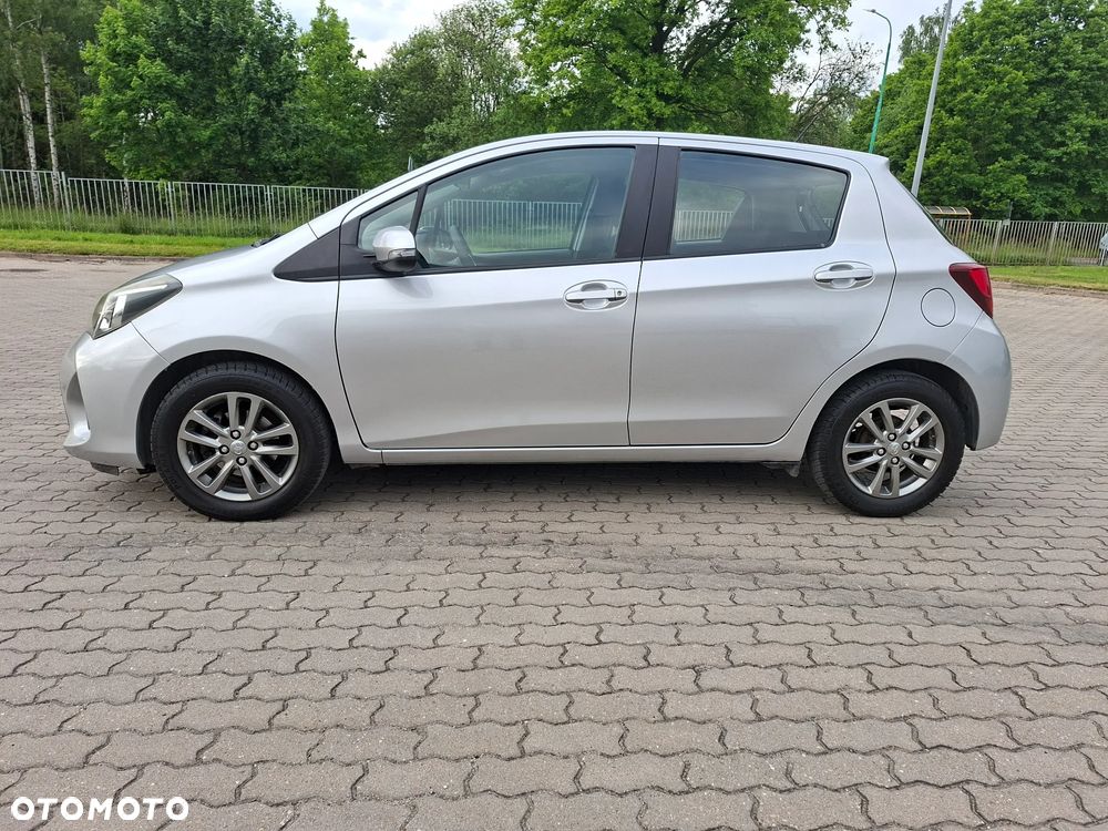 Toyota Yaris - 6