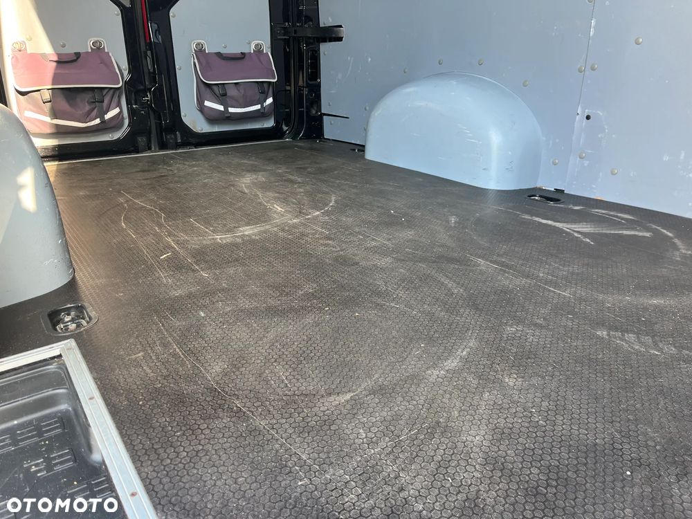 Volkswagen Crafter - 18
