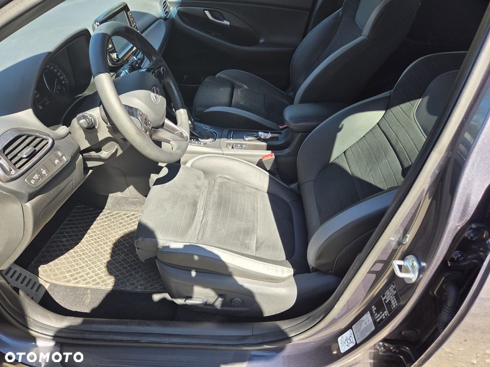 Hyundai i30 1.4 T-GDI DCT N-Line - 10