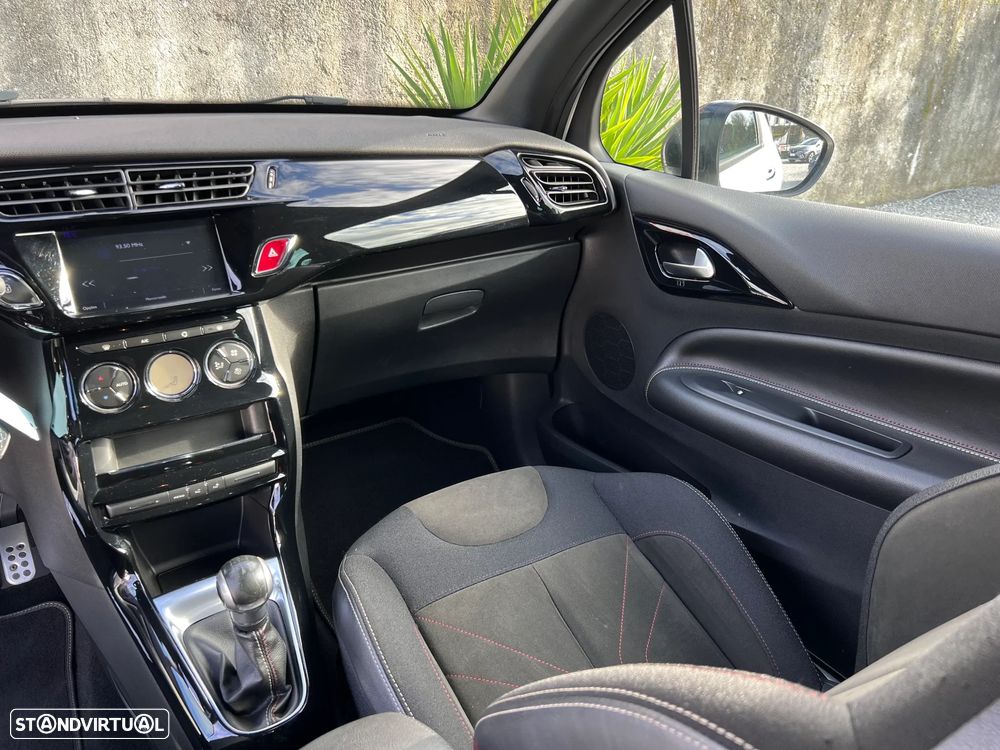 DS DS3 PureTech 110 Start & Stop SoChic - 19