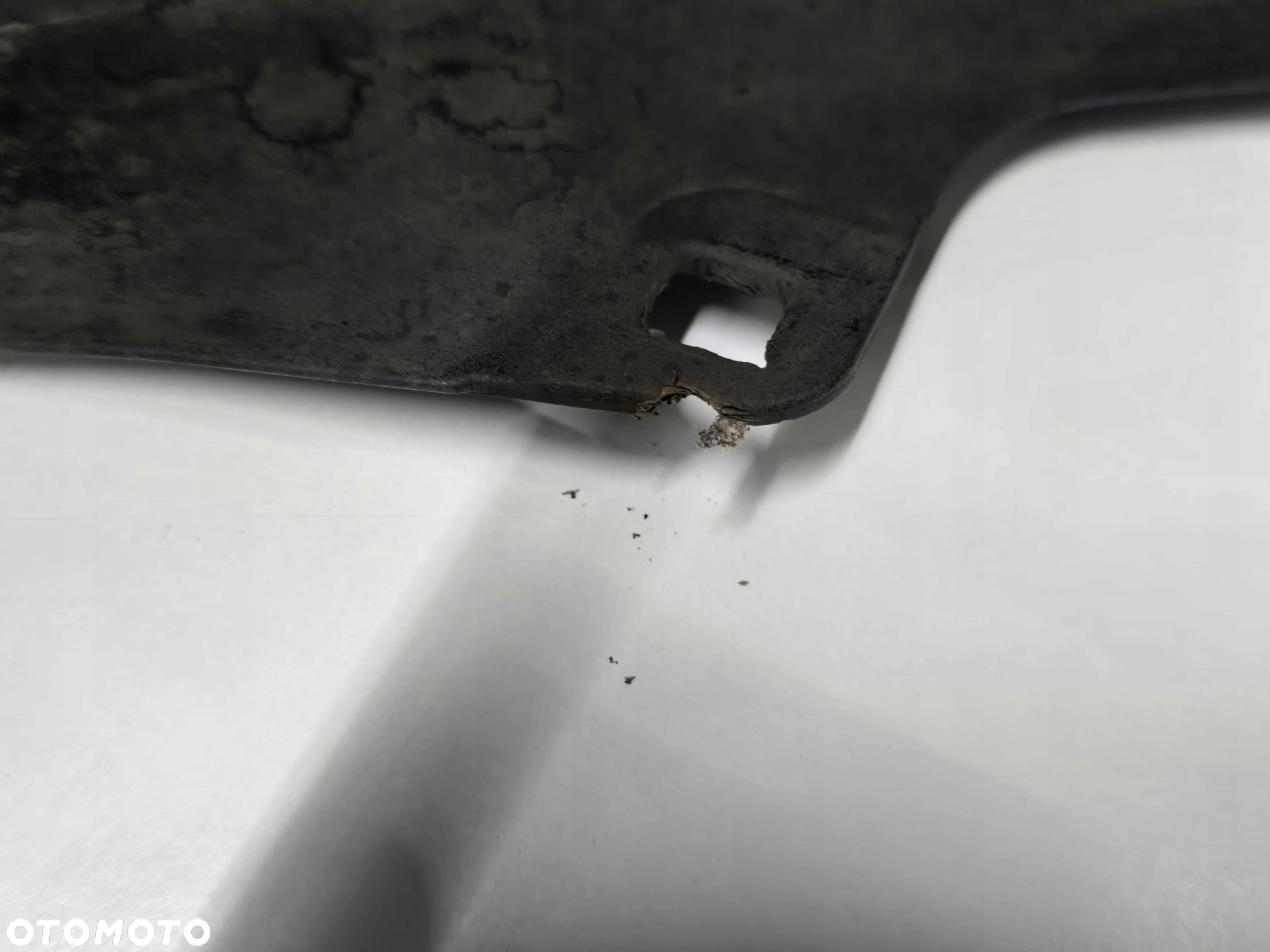 TOYOTA AURIS II E18 13R ZDERZAK PRZEDNI PRZÓD 1H2 - 15