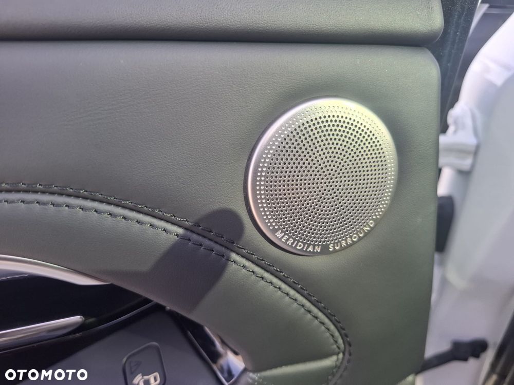 Land Rover Range Rover Evoque 2.0 D180 mHEV R-Dynamic SE - 25