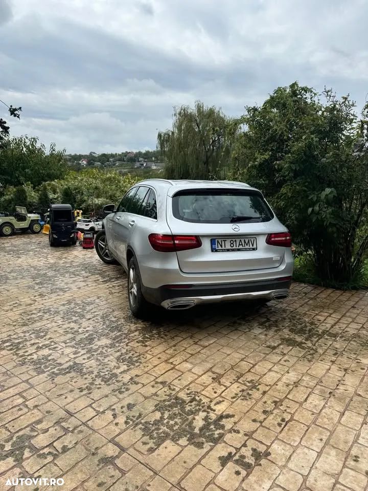 Mercedes-Benz GLC 220 d 4MATIC - 3