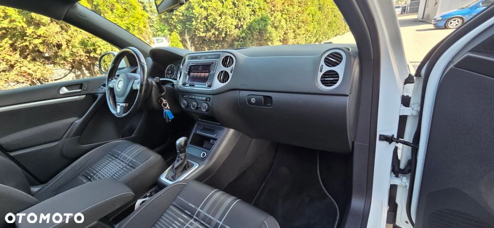 Volkswagen Tiguan 2.0 TDI SCR 4MOTION BlueMotion Technology DSG Exclusive - 40