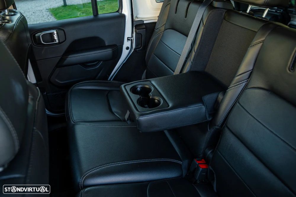 Jeep Wrangler Unlimited 2.0 4xe Plug-In Hybrid Hardtop Sahara - 44