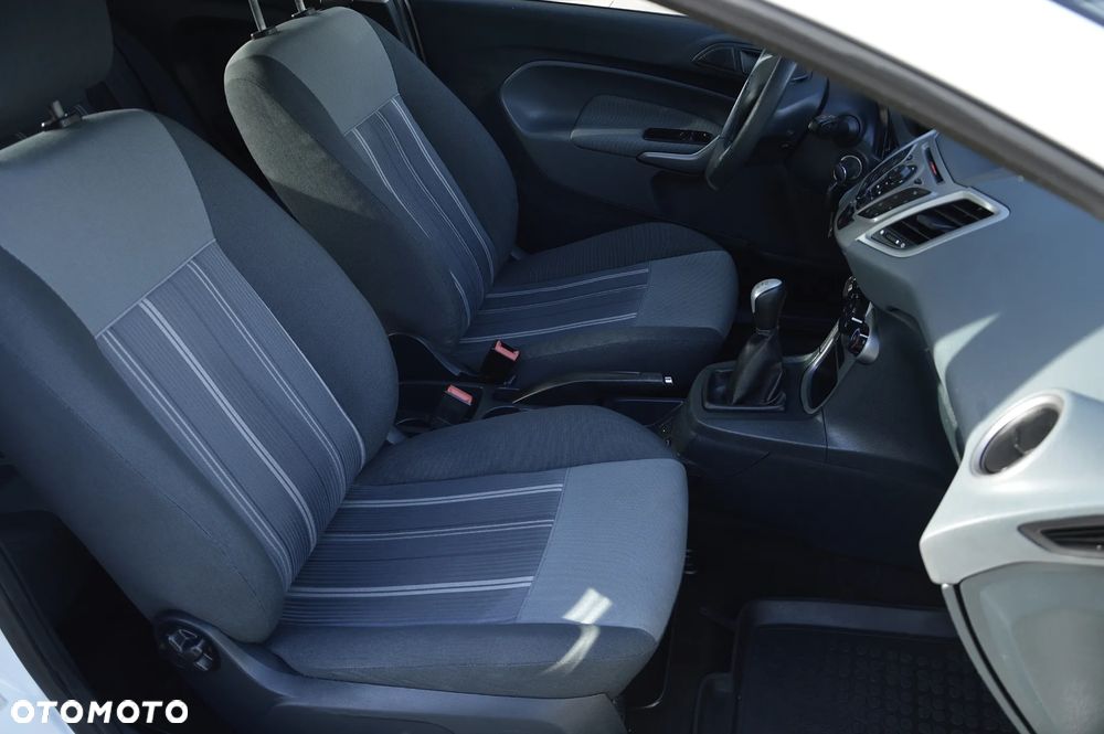 Ford Fiesta 1.3 Style - 13