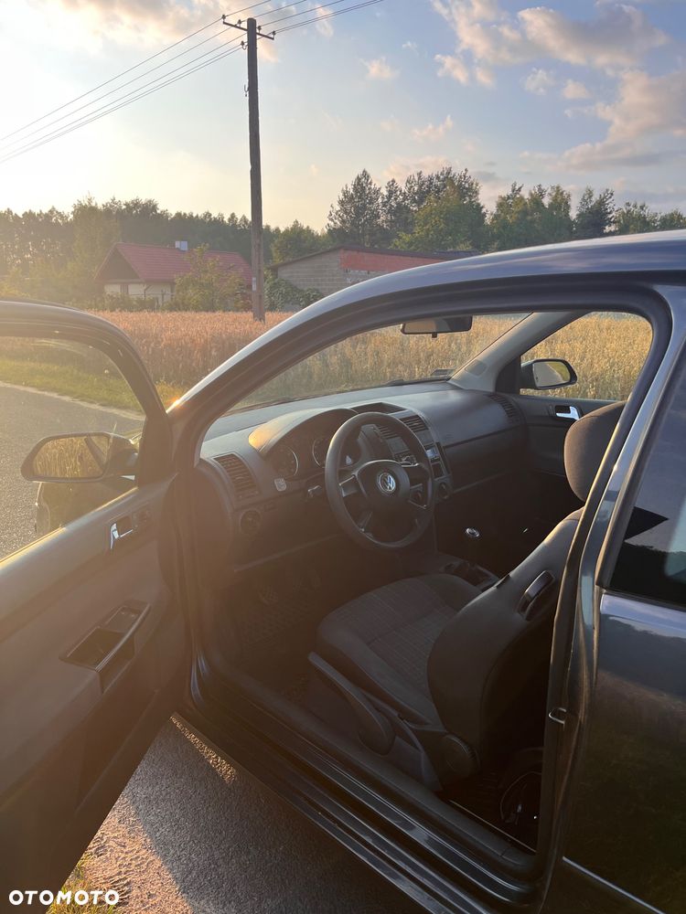 Volkswagen Polo 1.4 16V Basis - 8