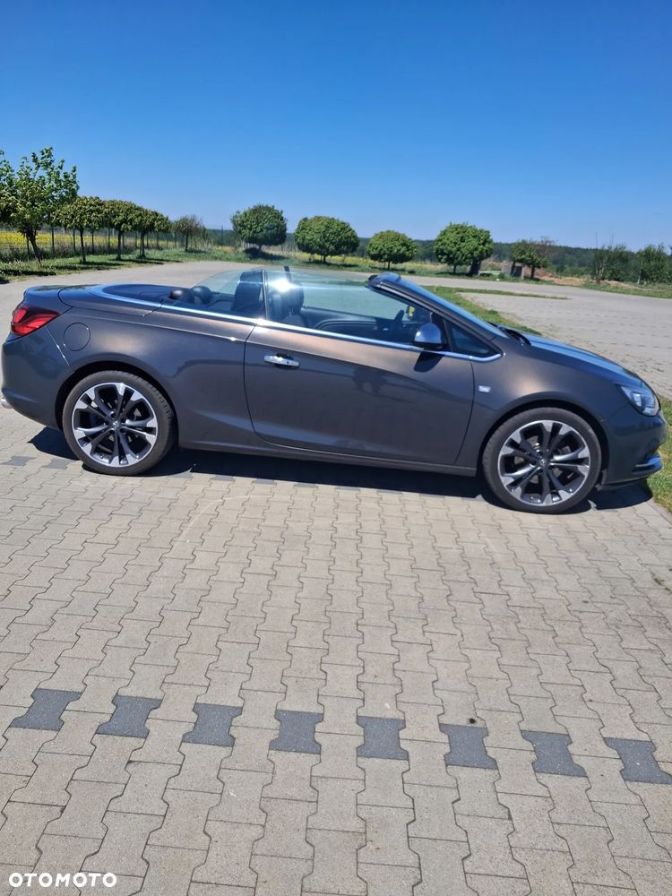 Opel Cascada 1.6 SIDI Turbo ecoFLEX Start/Stop Innovation - 11
