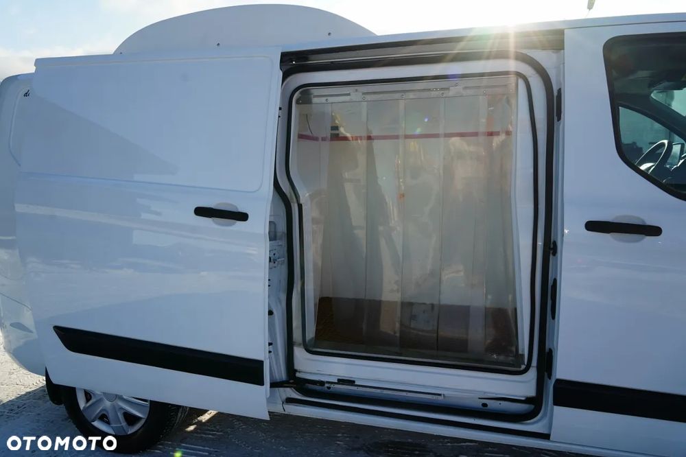 Ford TRANSIT / CHŁODNIA /  TRZY  ZABUDOWY IZOTERMICZNE / TRIO TEMPERATURA  / SPROWADZONY - 21