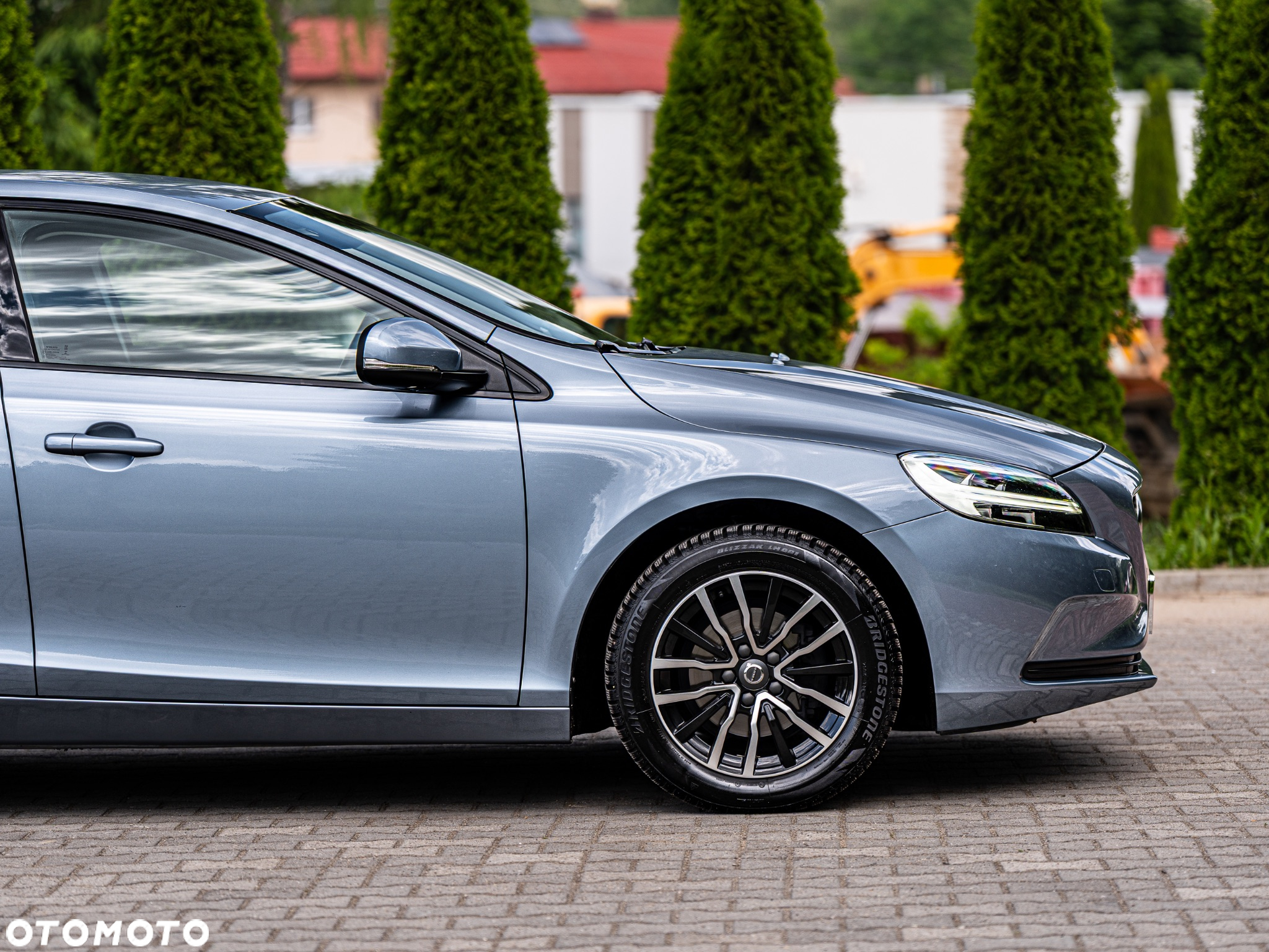 Volvo V40 D2 Drive-E Momentum - 9
