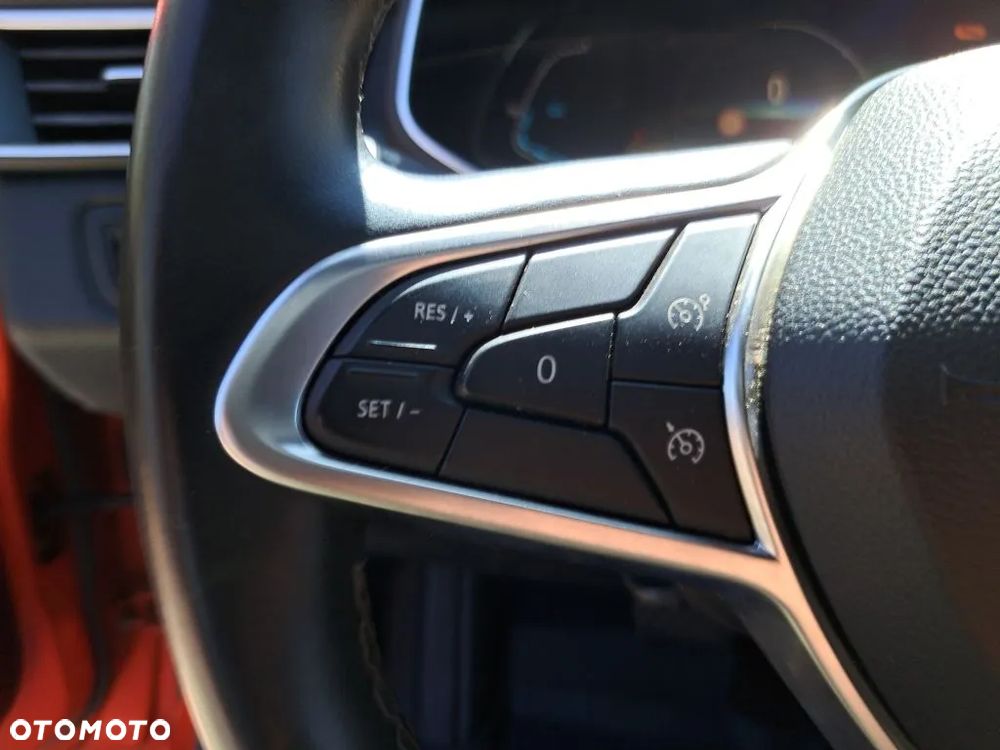 Renault Clio ver-1-6-e--tech-intens - 15