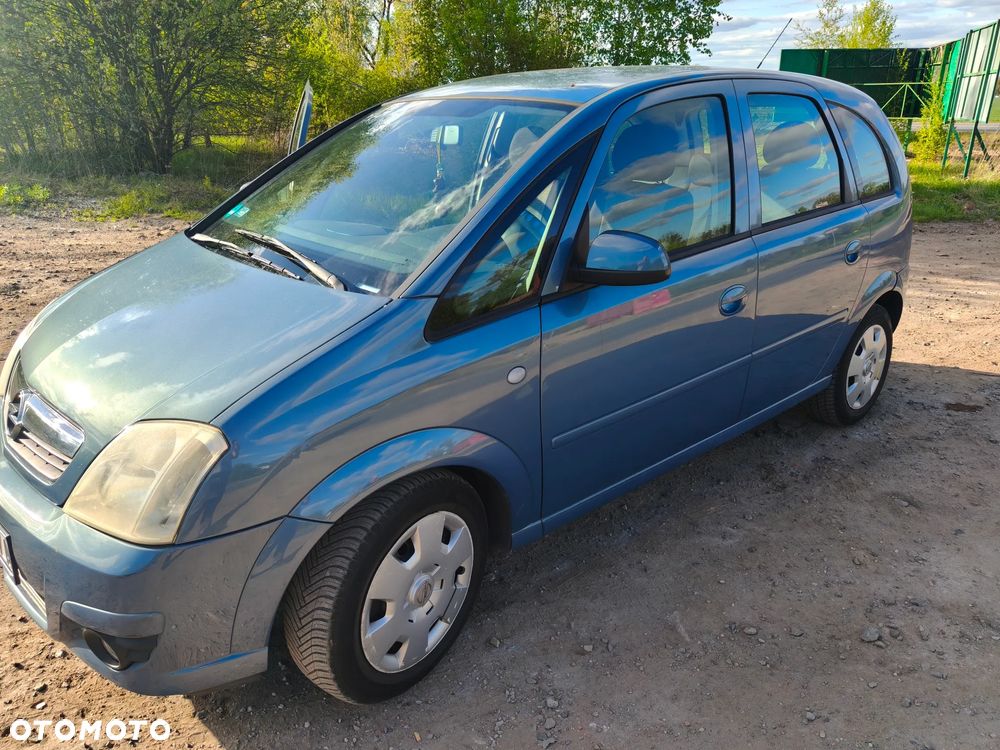 Opel Meriva 1.4 Essentia - 11