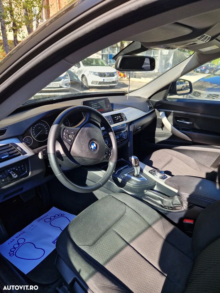 BMW Seria 3 320d Aut. xDrive - 7