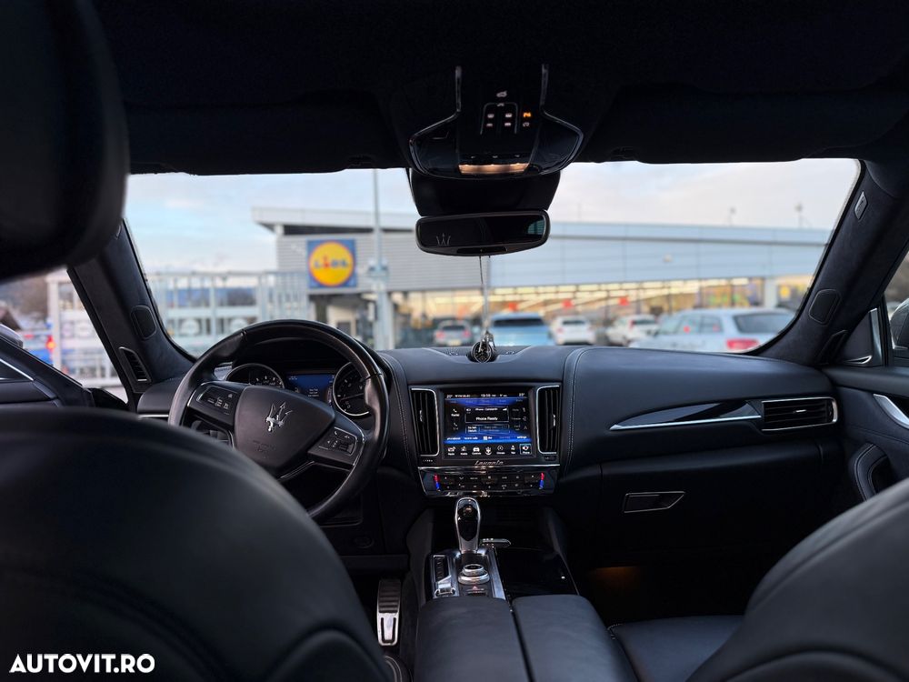 Maserati Levante Q4 GranLusso - 14