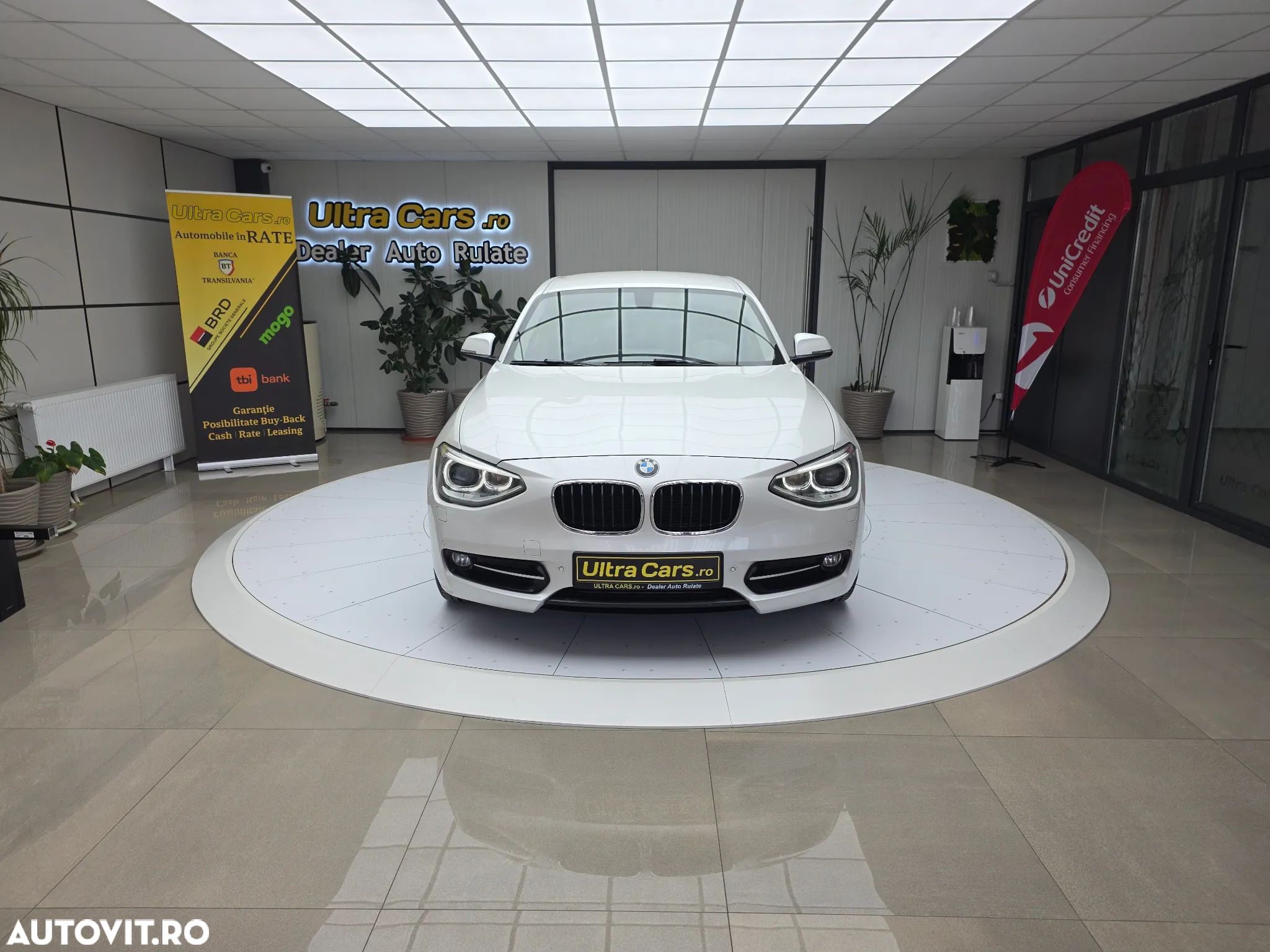 BMW Seria 1 118d Sport Line - 1