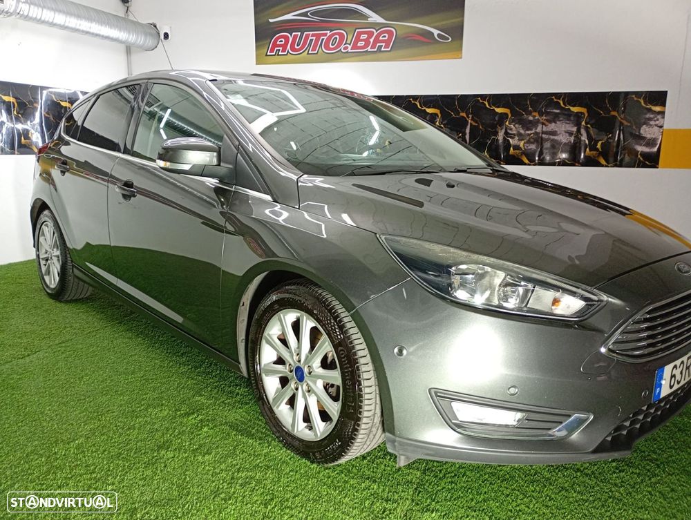 Ford Focus 1.0 SCTi ST-Line - 8