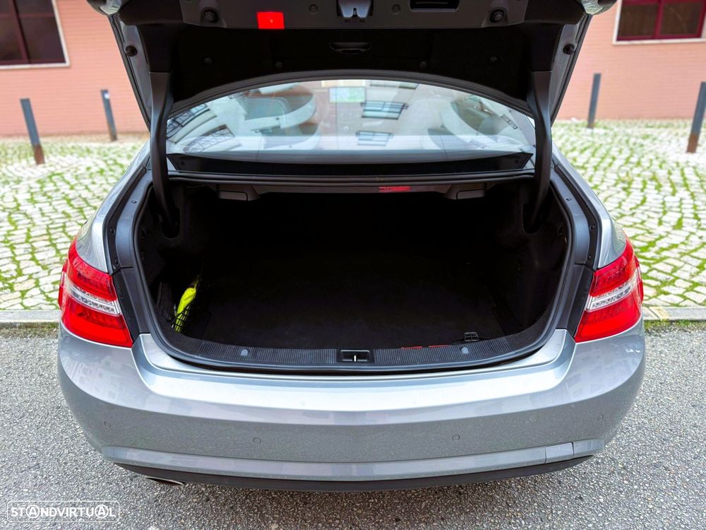Mercedes-Benz E 250 CDi Elegance BlueEfficiency - 26