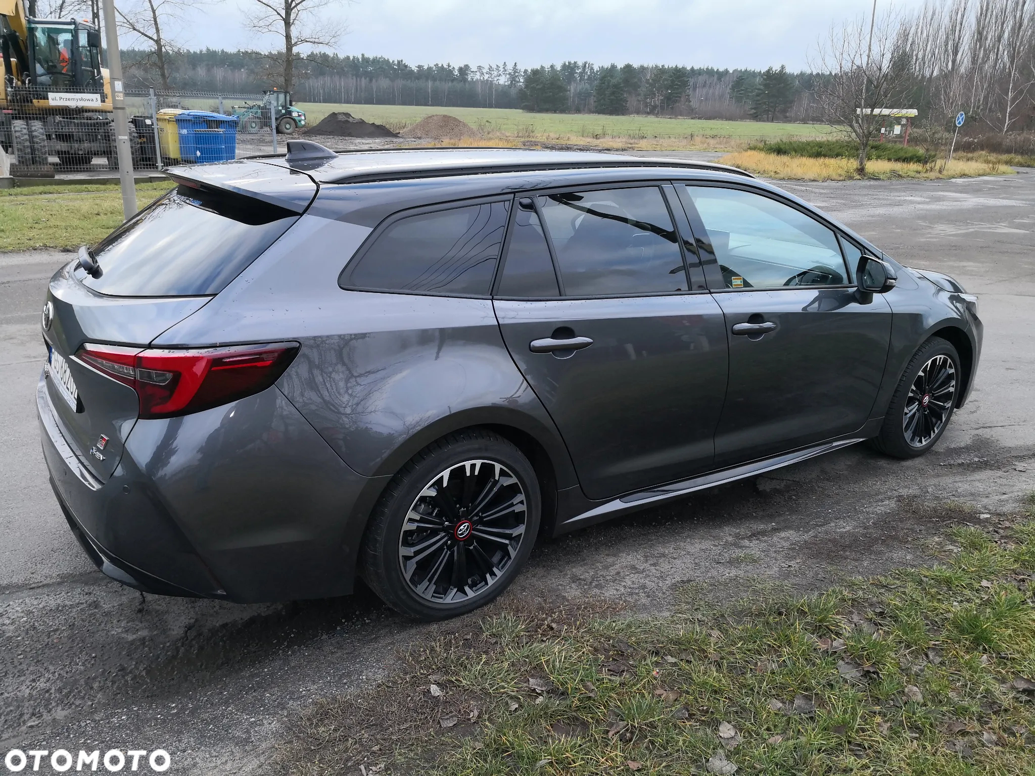 Toyota Corolla 1.8 Hybrid GR Sport - 2