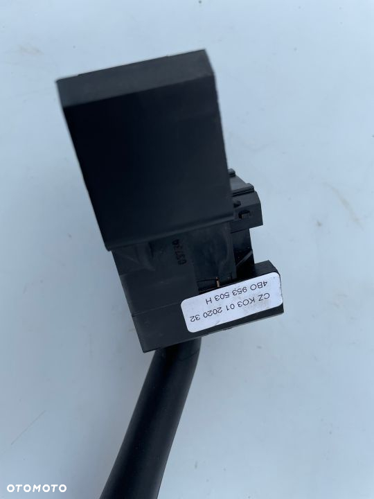 PRZEŁĄCZNIK WYCIERACZEK PASSAT B5 FL 4B0953503H - 3