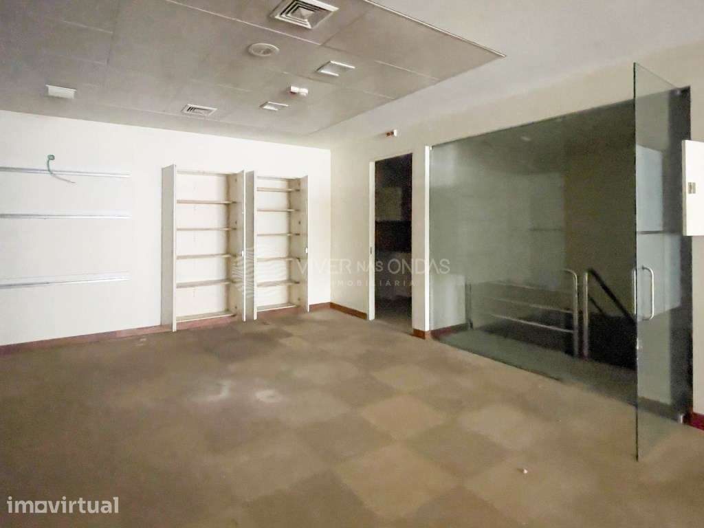Estabelecimento comercial, no Bonfim - Porto. - Grande imagem: 5/23