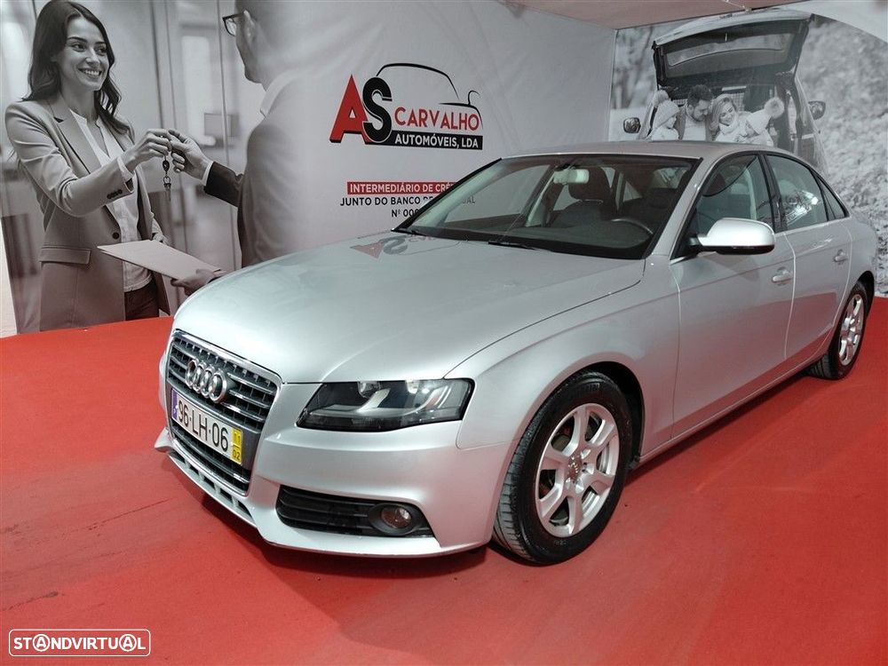 Audi A4 2.0 TDI Advance - 4