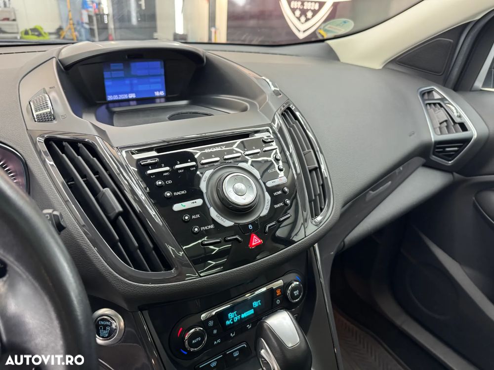 Ford Kuga 1.5 EcoBoost 4WD Titanium - 21