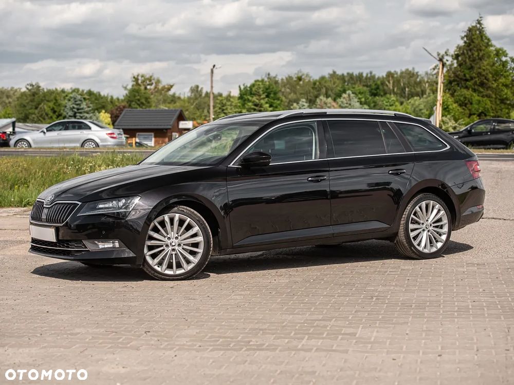 Skoda Superb 2.0 TDI 4x4 DSG Premium Edition - 1