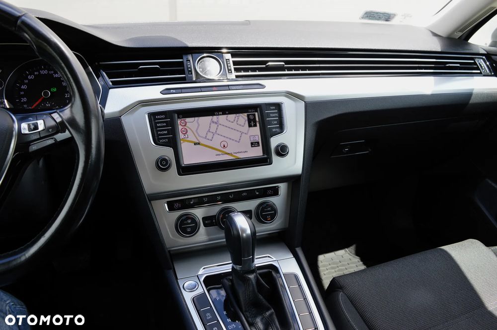 Volkswagen Passat 1.8 TSI BMT Comfortline DSG - 13
