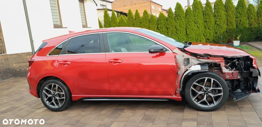 Kia Ceed 1.6 CRDi 128 Platinum Edition - 4