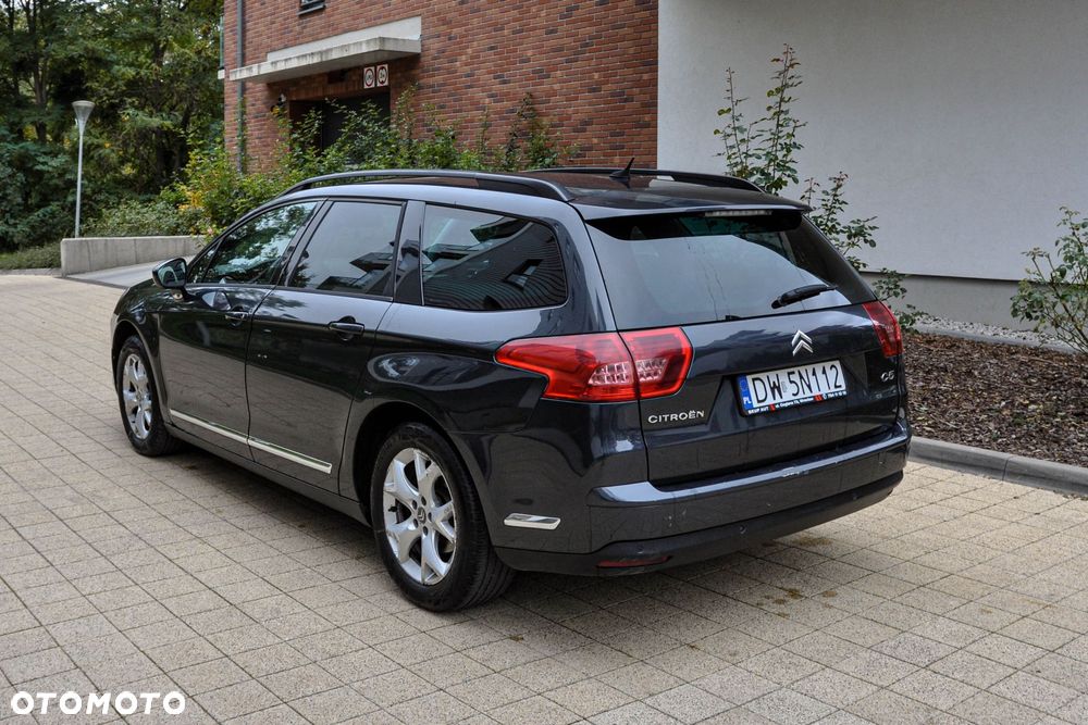 Citroen C5 2010 photo 3
