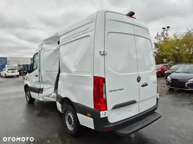 Mercedes-Benz Sprinter 317 - 3