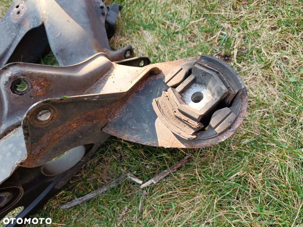 MERCEDES W203 W209 CLK NIE ZGNITE SANKI TYLNE Tył ŁAWA WÓZEK kołyska belka 2033504604 - 13