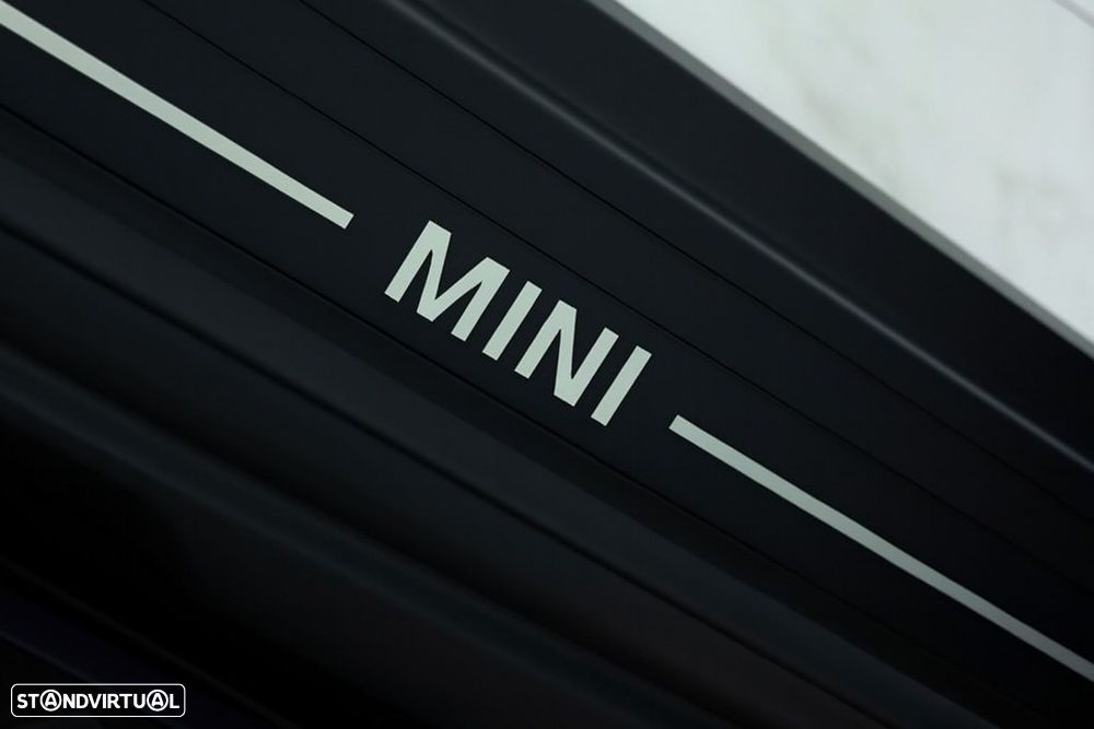 MINI 3 Portas Cooper SE Favoured M - 36