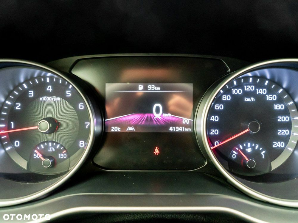 Kia XCeed 1.5 T-GDI M - 13