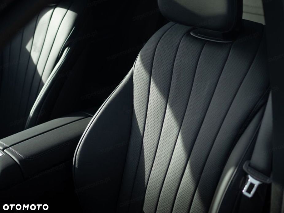 Mercedes-Benz Klasa E 220 d mHEV 4-Matic AMG 9G-Tronic - 10