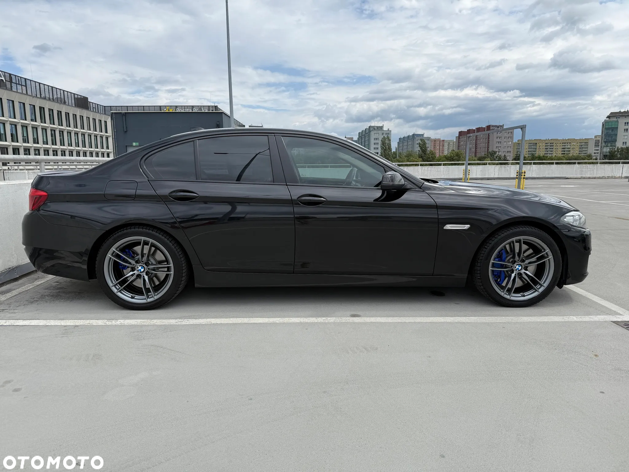 BMW Seria 5 530d xDrive Luxury Line - 7
