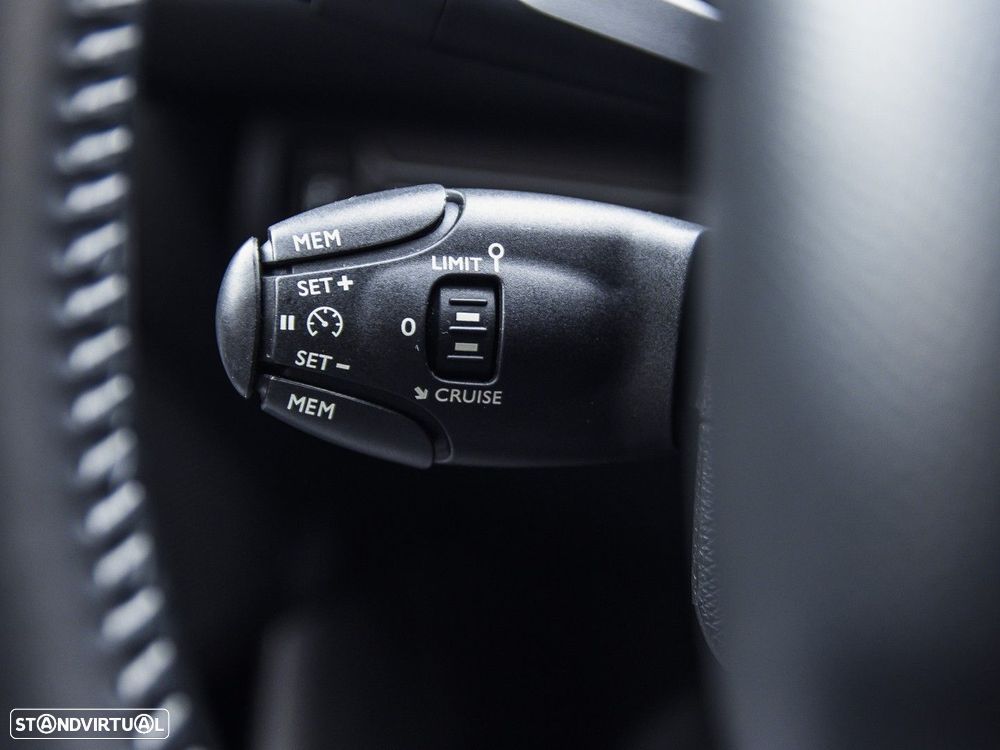 Peugeot 308 1.6 BlueHDi Active - 26