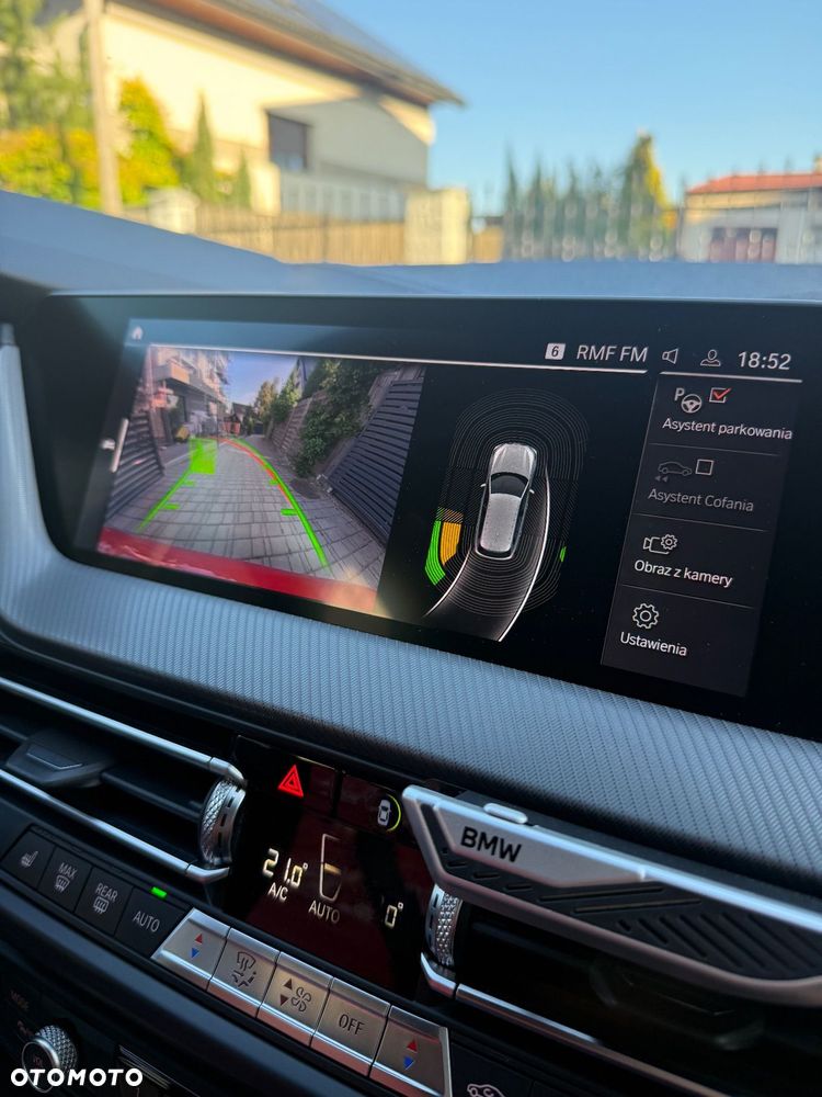 BMW Seria 1 118i - 6