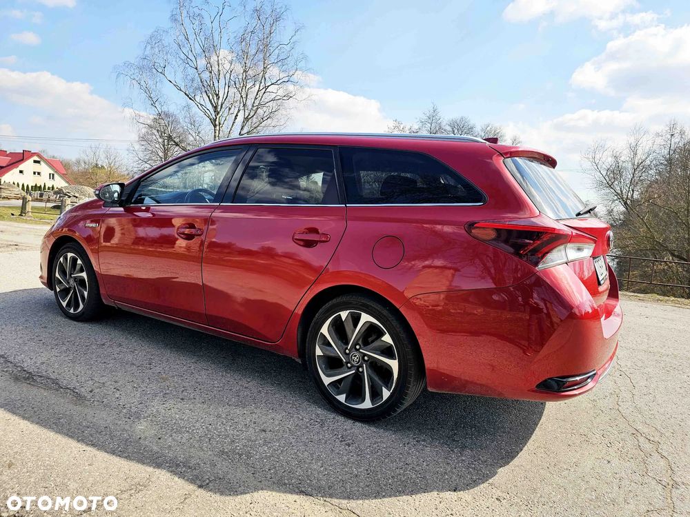 Toyota Auris - 2