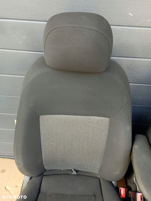 FIAT DOBLO II 2 FOTELE FOTEL LEWY PRAWY PRZÓD PRZEDNIE EUROPA - 3
