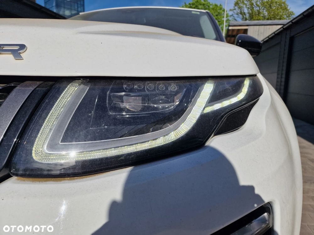 Land Rover Range Rover Evoque TD4 SE Dynamic - 3