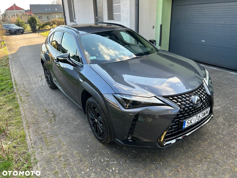Lexus UX 250h GPF F Impression 2WD - 9