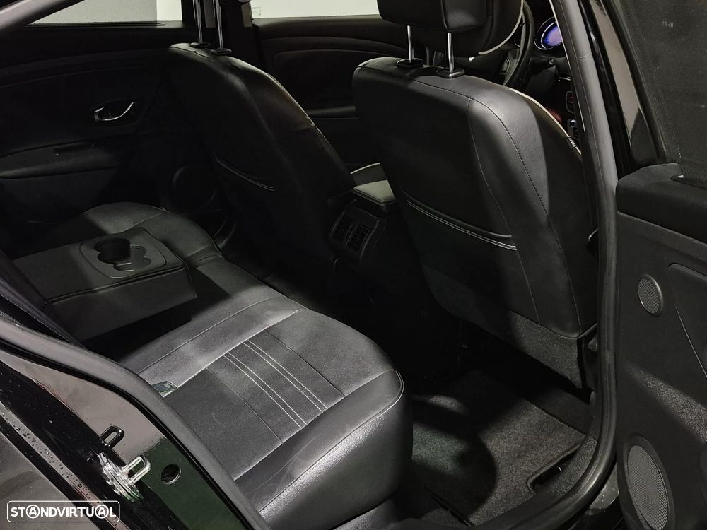 Renault Fluence 1.5 dCi Exclusive - 15