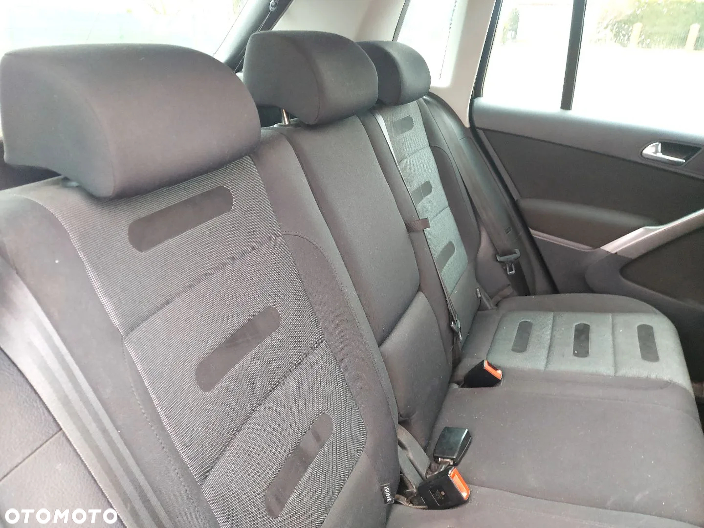 Volkswagen Tiguan - 2