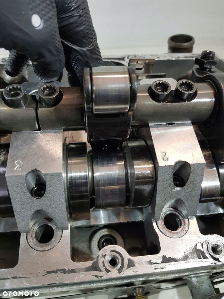 głowica kompletna vw t5 2.5 tdi axd bnz - 9