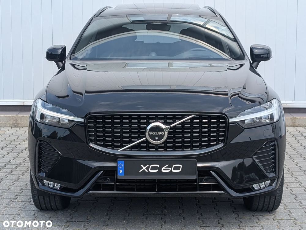 Volvo XC 60 B5 B AWD Ultimate Dark - 5